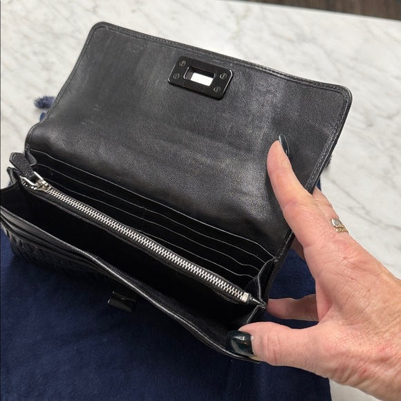 Prada Black Leather Gaurfre Pleat Wallet - Picture 4 of 14